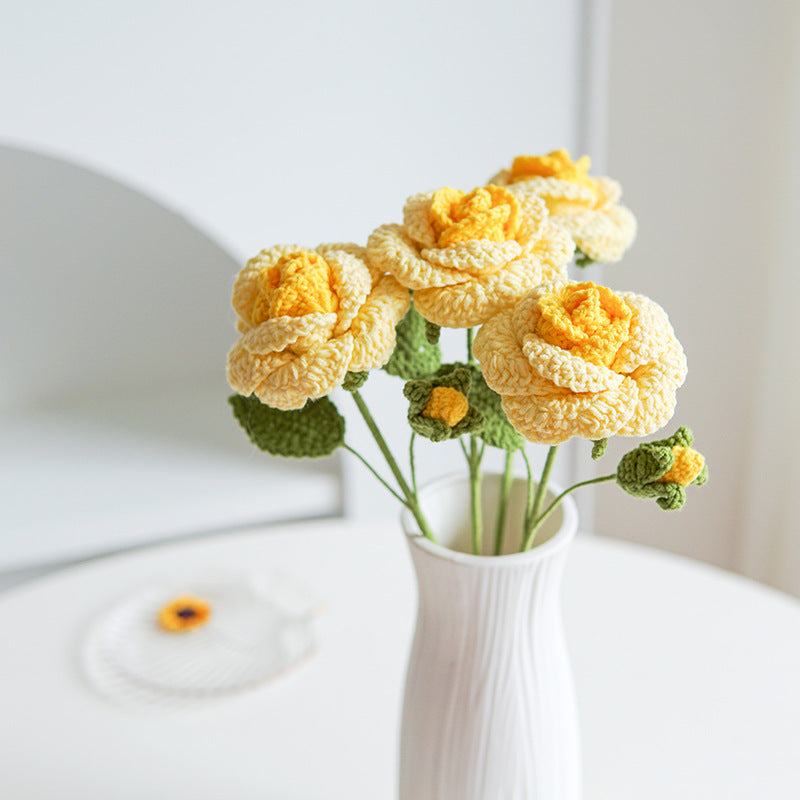 Hand-crocheted Rose flower bouquets