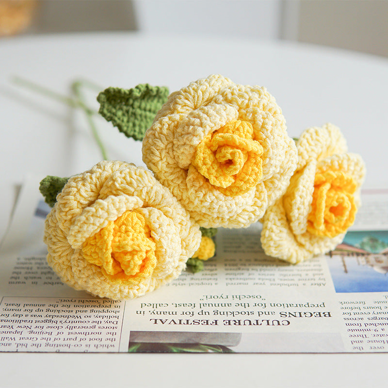 Hand-crocheted Rose flower bouquets