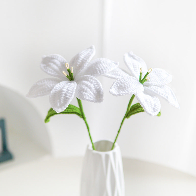 Hand-crocheted Lily flower bouquets